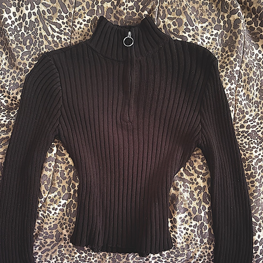 Cropped Ribbed Mock Neck Sweater